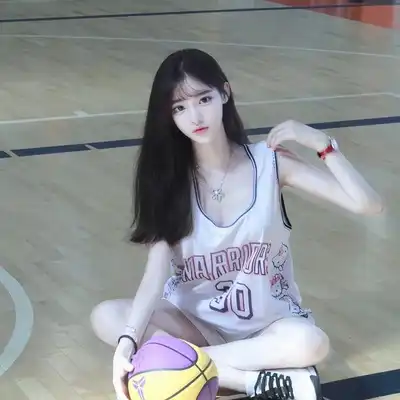 邹俊